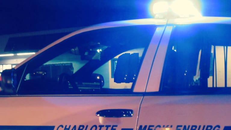 TEENAGER SHOT IN OVERNIGHT CHARLOTTE SHOOTING