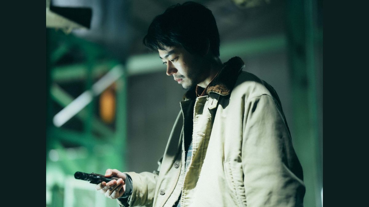 "Cloud", or the typhoon black of neocapitalism