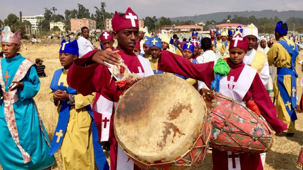 European pilgrims contract cholera by drinking holy water reported from a trip to Ethiopia