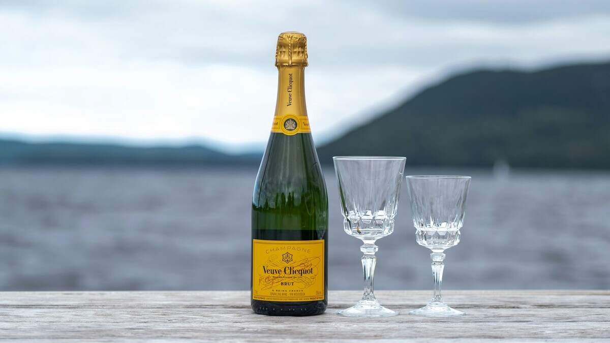 Do you know that without the English, we would not have champagne?