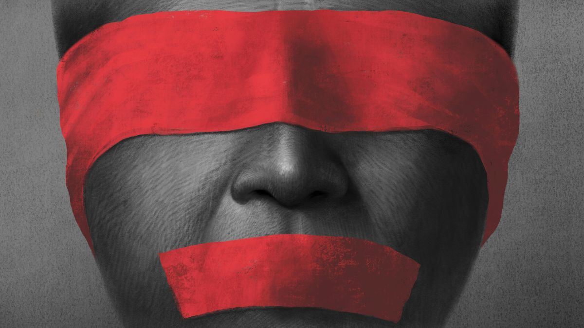 In China, women love love stories between men, but writing can send you to prison