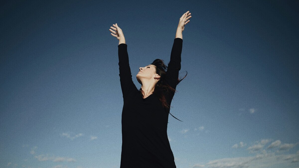 Beyond romantic or political influence, understanding the mechanisms of letting go