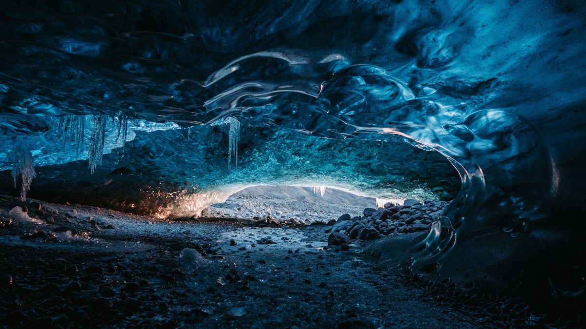 Ancient bacteria found in ice cave are resistant to modern antibiotics