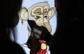 Bought for a fortune, Justin Bieber or Logan Paul’s “Bored Apes” NFTs are no longer worth anything today