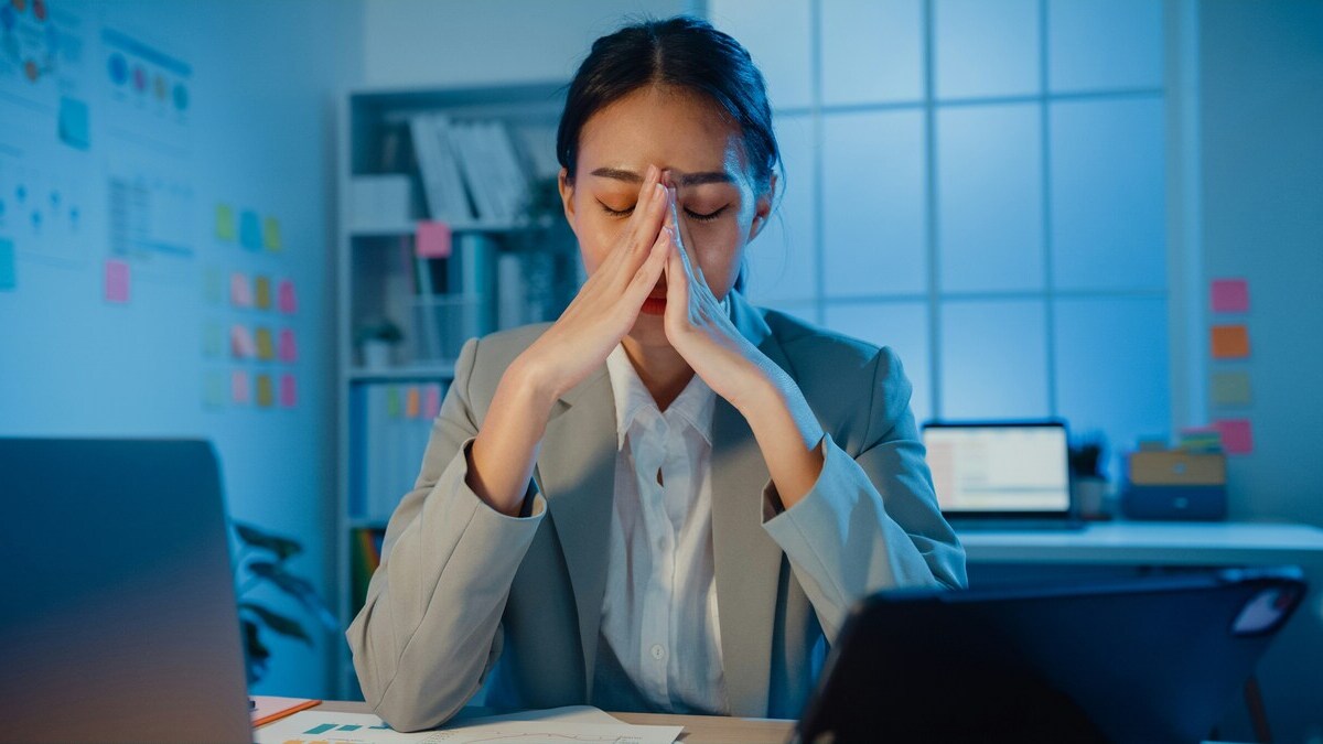 Burn-out: the middle of a professional career is the time of greatest risk, here’s why