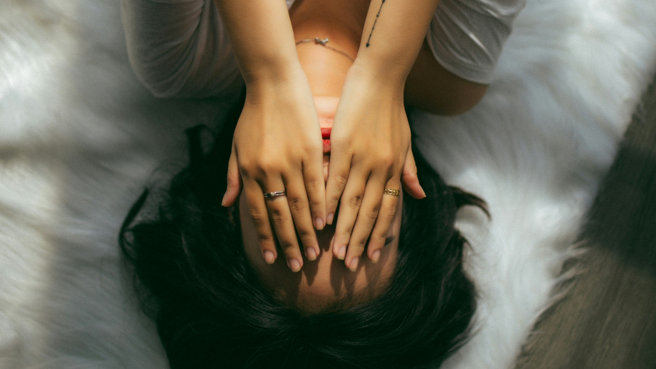 Is your brain constantly overstimulated? Here's how to calm it down to avoid saturation