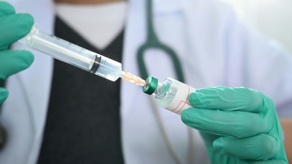 Pakistan: hospital accused of transmitting HIV to 300 children by reusing old syringes