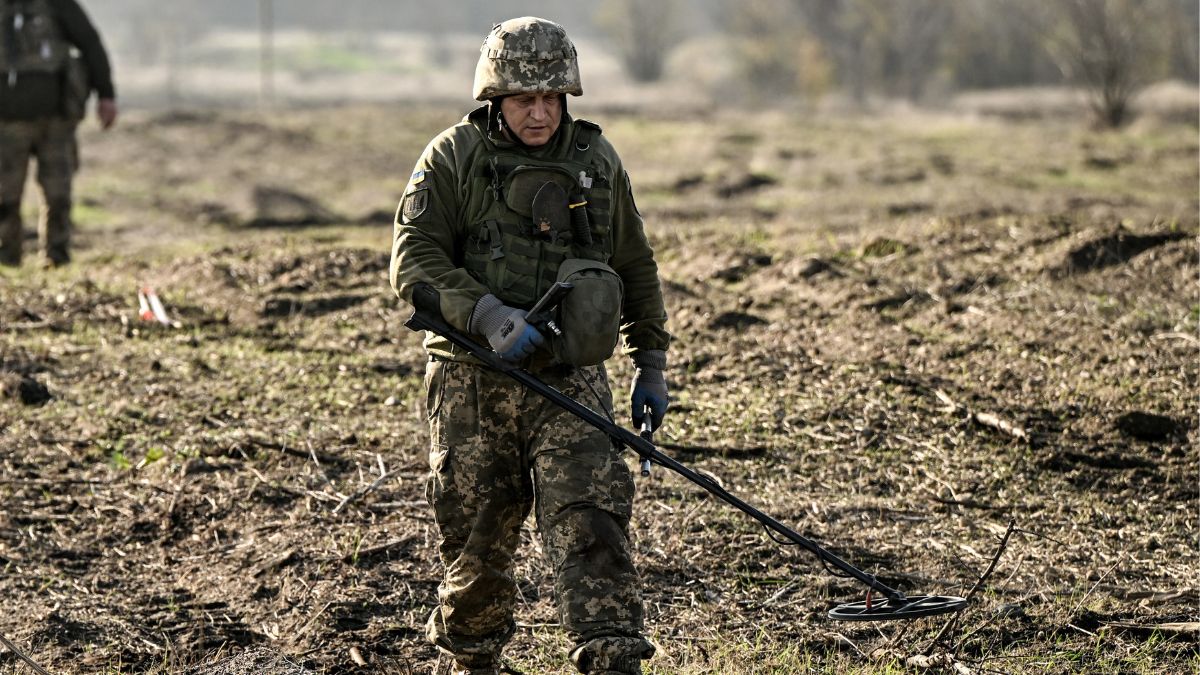 Ukraine develops new types of mines to counter Russian assaults