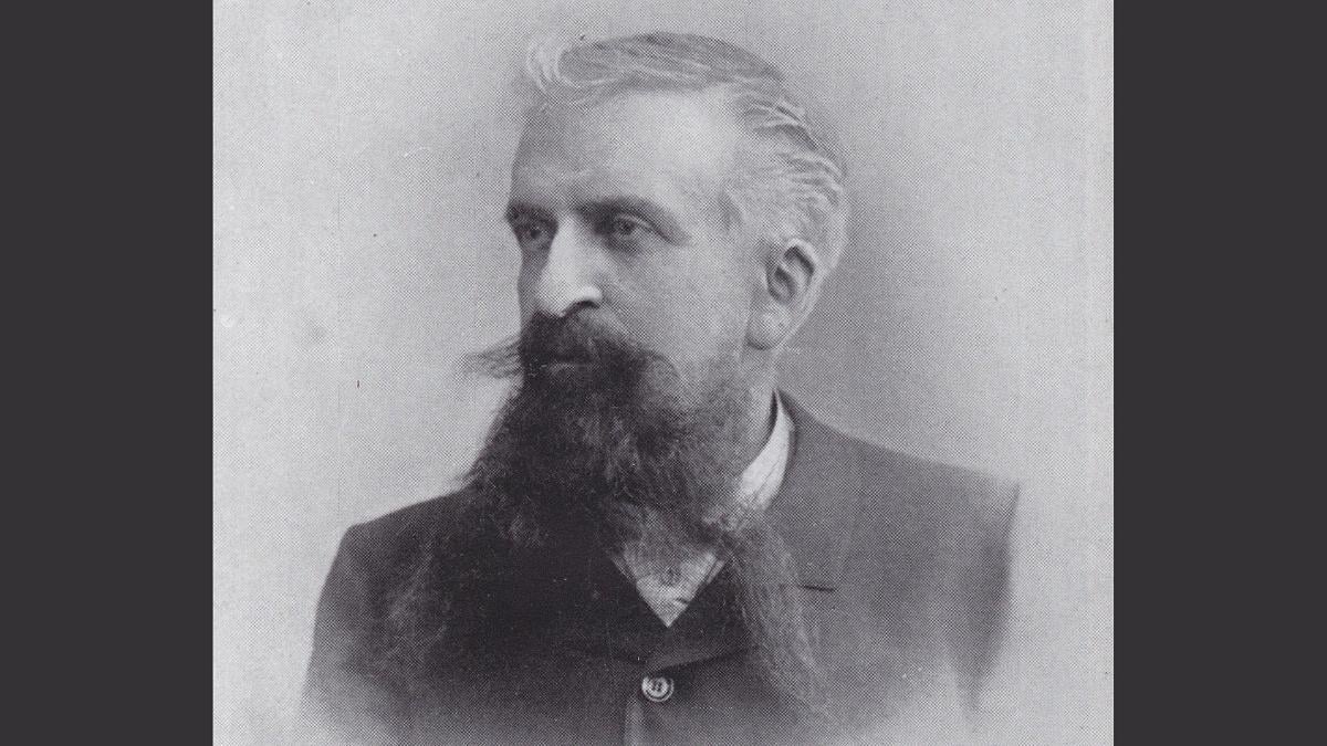 With his book “Crowd Psychology”, Gustave Le Bon gave ideas to dictators